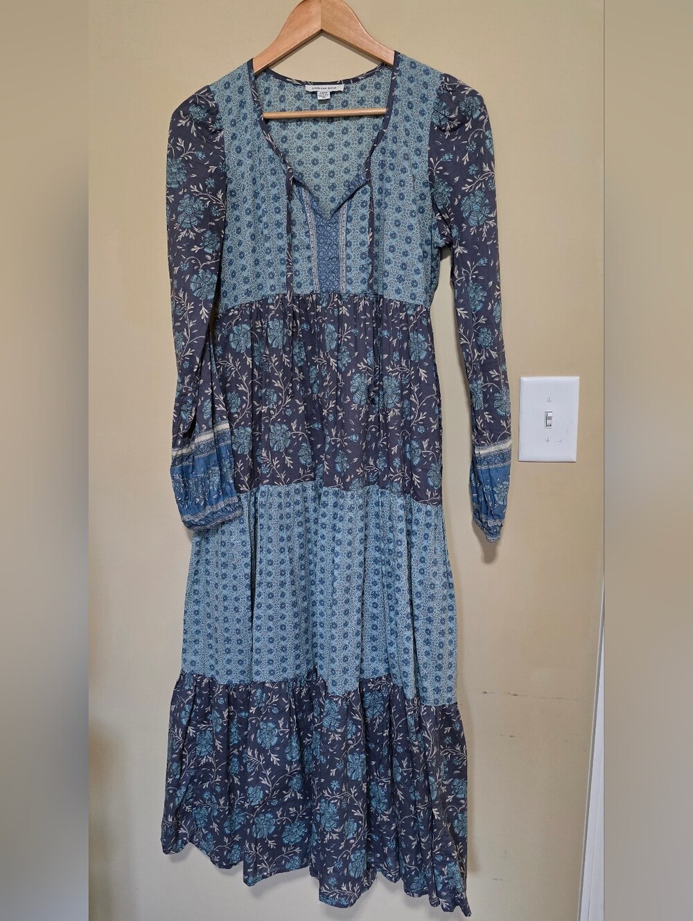 American Eagle Outfitters Blue Floral Tiered Maxi Dress